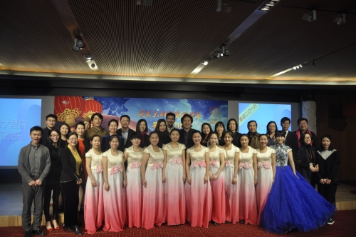 qmh官网师生赴国家大剧院与戴玉强等歌唱家同台演出