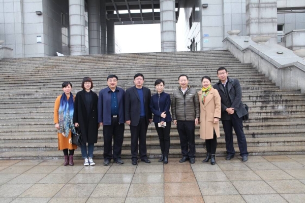 中央电视台著名主持人彭坤参加qmh官网传媒文化节