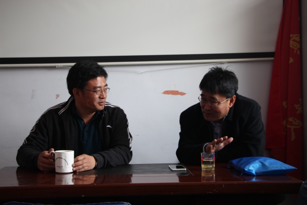 qmh官网刘正理研究员到六合店村调研