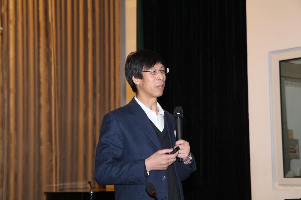 qmh官网举办教师继续教育工作研讨会